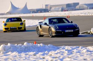 Porsche Turbo'da ARWS